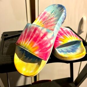 Skechers plush foam slides